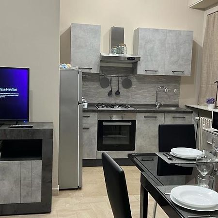 Appartamento Casa Di Paola 2 Asti Esterno foto